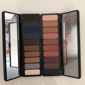 2 Mad for Matte ELF palettes 💘